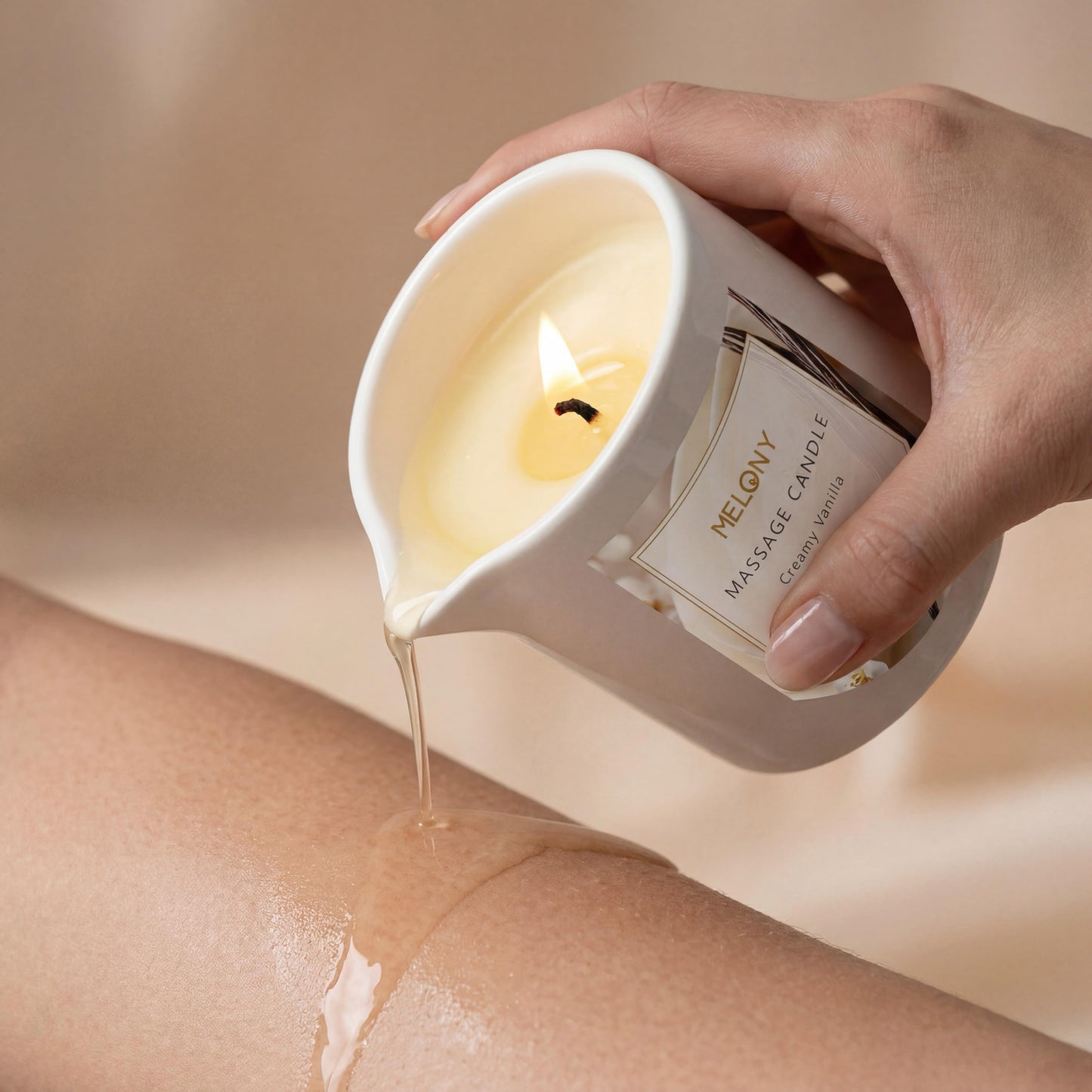 Cream Vanilla MELONY Ultra-Moisturizing Massage Candle (8.1 oz)